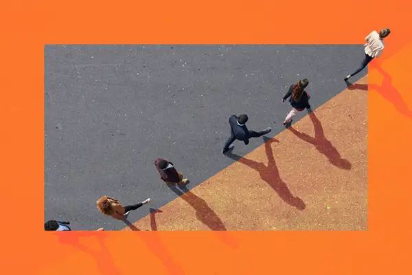 Os estilos de liderança que predominam dentro de uma organização moldam, silenciosamente, a maneira como as pessoas se sentem, agem e evoluem em seus espaços de trabalho.